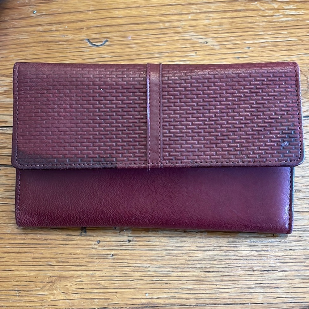 Brand New Vintage Prince Gardner Trifold Wallet with Coin Purse and Check Book